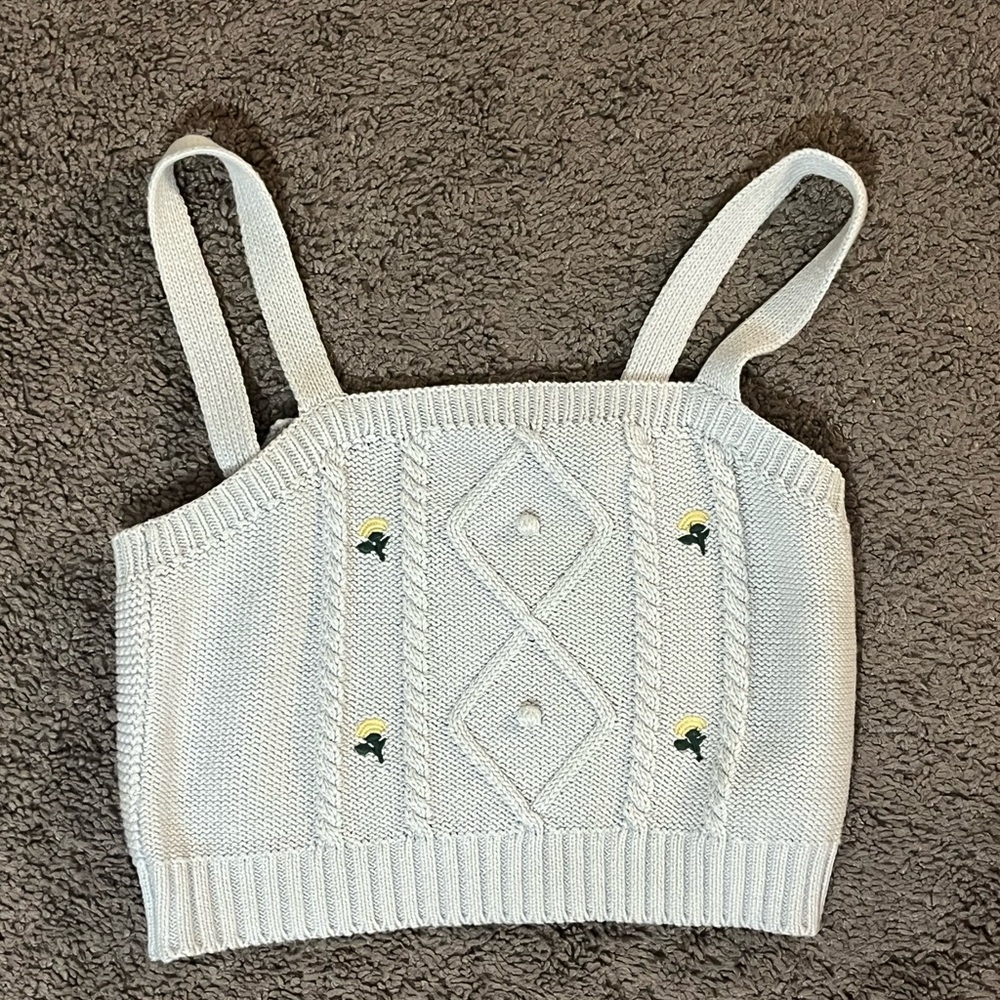 Cute crop top